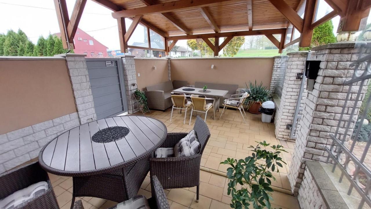 Fáraó vendégház Zalaegerszeg Exterior foto