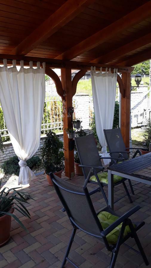 Fáraó vendégház Zalaegerszeg Habitación foto
